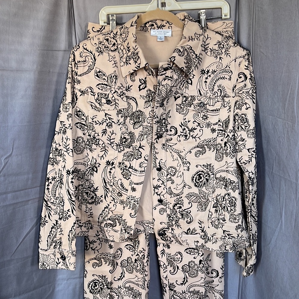 St John Sport by Marie Gray khaki set